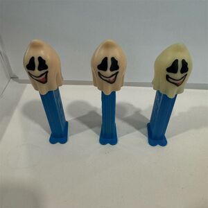 Vintage Naughty Neil Ghost PEZ Dispenser Halloween Collectible